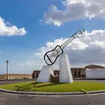 Casa Isa Amaya דירה